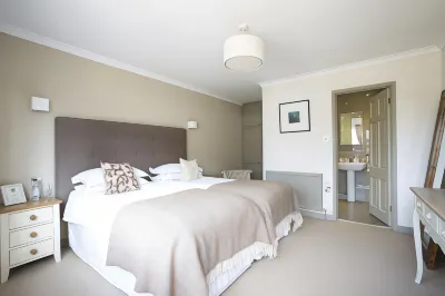 The Tytherleigh Arms Hotels in Chard
