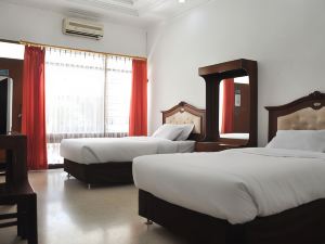 Hotel Aman Karanganyar