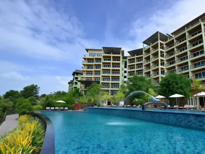 Royal Phala Cliff Beach Resort Các khách sạn gần Wat Sa Kaeo