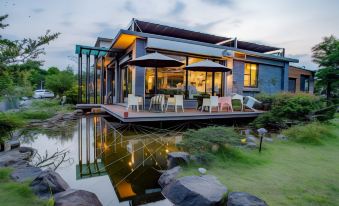 Dreams Come True Hostel 썸네일 이미지