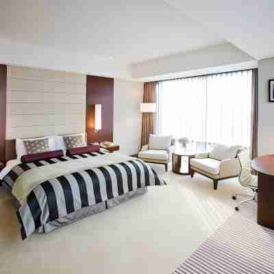 Ramada Plaza by Wyndham Suwon Rooms