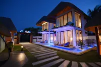 Luxury Cabins