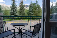 Pocaterra Inn and Waterslide - Mountain view