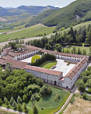 Hotel Milano Pool & Garden Hotel in zona Monumento ai Caduti - Cecima (pv)