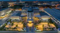 Novotel Rayong Star Convention Centre Các khách sạn gần Wat Pluak Ket