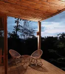 Covehill Green Resort by My Hospitality Hotel di Pelabuhan Ratu