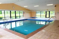 Baymont by Wyndham Springfield Hotels in Cedarville