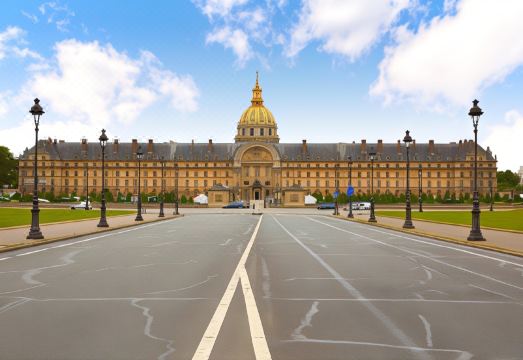 3. 호텔 가스통..