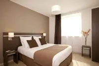 Séjours & Affaires Massy Atlantis Các khách sạn ở Champlan
