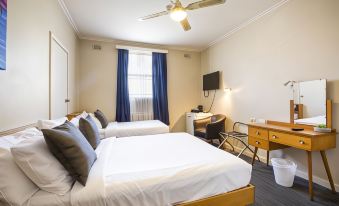 Esplanade Hotel Adelaide