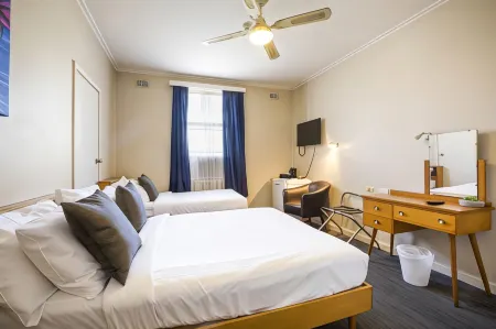 Esplanade Hotel Adelaide