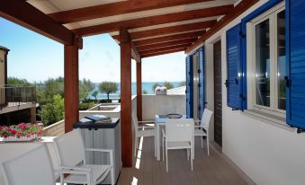 Dolce Mare 5 - Large Balcony with Sea View - Wifi - A/C - Next to the Beach