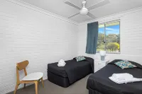 Seaside Holiday Resort Hotels in Shoal Bay