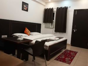 Hotel Rajshree