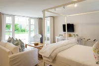 Lexden Guesthouse Отели в г. Хилтон