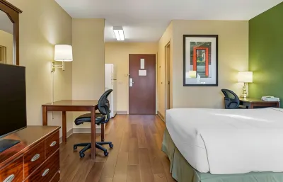 Extended Stay America Select Suites - Detroit - Farmington Hills