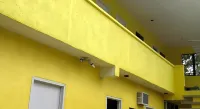 Ellen's Apartelle