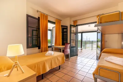 Albergue Inturjoven Punta Umbría Hotels in Mazagon
