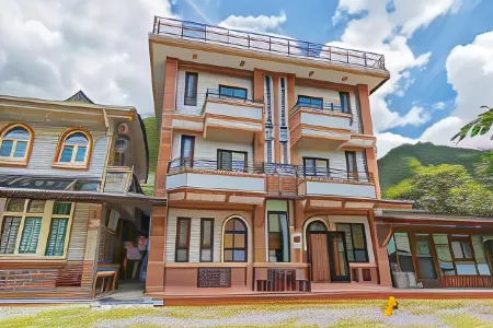 Atayal Villa Отели в г. Илань