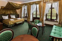 Dwór Kombornia Hotel&Spa Hôtels à : Kombornia
