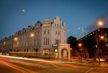 The Angel Hotel