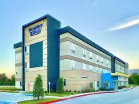 Days Inn & Suites by Wyndham Beaumont West / I-10 & Walden