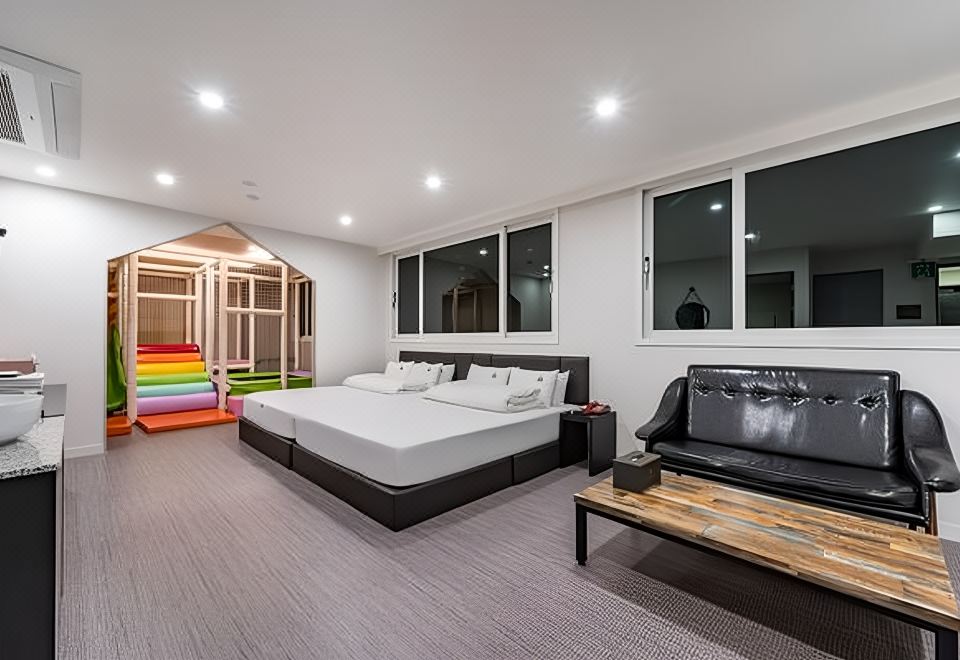 Pino Hotel (Pino Hotel), Buk-Myeon, Changwon