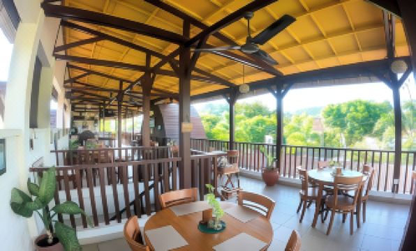 브루가 빌라 레스토랑 & 스파