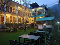 Madpackers Manali - Hostels