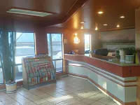 Sunrise Inn - 2-Star