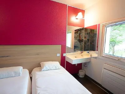 Hotelf1 Brive Ussac Hotels in Saint-Pantaleon-de-Larche