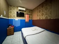 Central Guest House 2 & Bar RedPartner