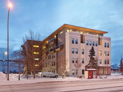 Raven Inn Whitehorse Hotels in Whitehorse