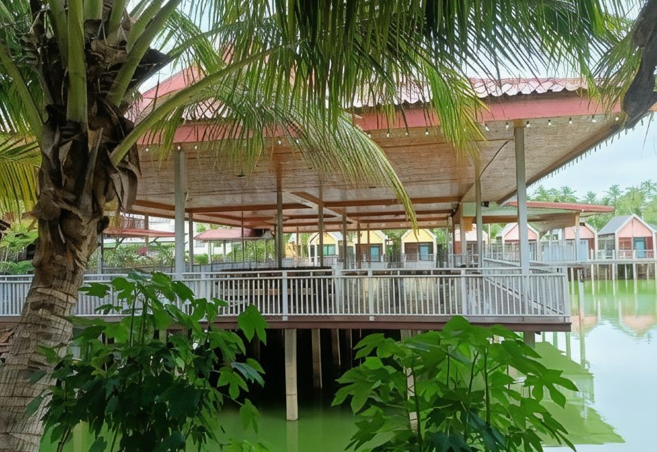 [Tanaporn resort bangsaphan의 깔끔한 외관]