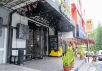 Kavy Hotel Boutique