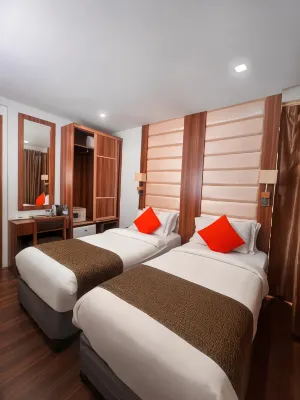 Dreams Grand Hotels near Hukuru Miskiy