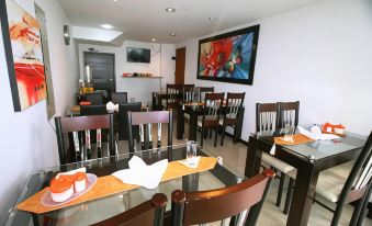 Hotel Expo Inn Embajada - Hizvo
