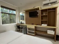 Karawatu Inn ビアクのホテル