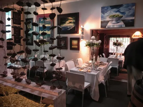 44 on Ennis Guest Lodge and Restaurant -