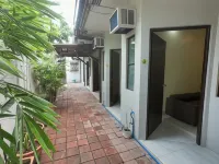 South Breeze Balibago 3 Minutes Away from Santa Rosa Commercial Complex Hôtels à : Binan