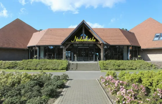 尼德海德酒店及餐廳