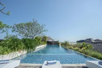 Ramada by Wyndham Bali Sunset Road Kuta - Bãi biển