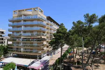 Rentalmar Park Suites Salou