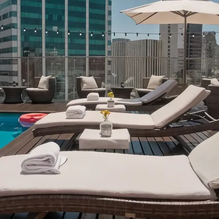 725 Continental Hotel