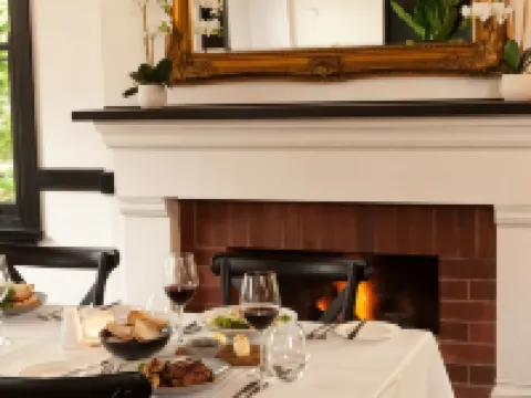 Dormie House Hotels in Bowral