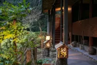 Nagahigawa - stanze in case private