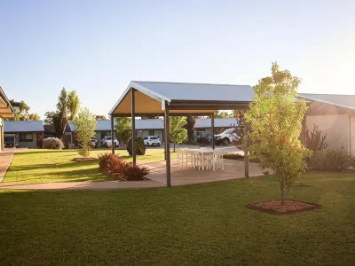 Eastend Studio Apartments Hotel dekat Dubbo Observatory