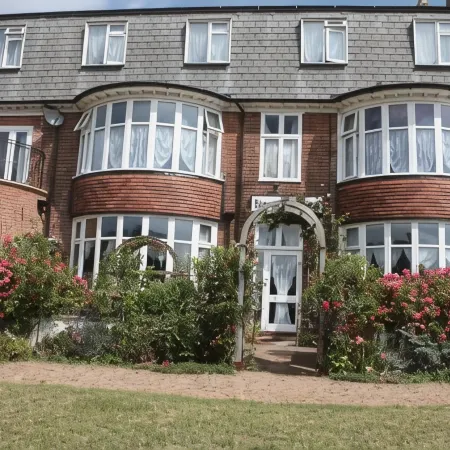 Barons Court