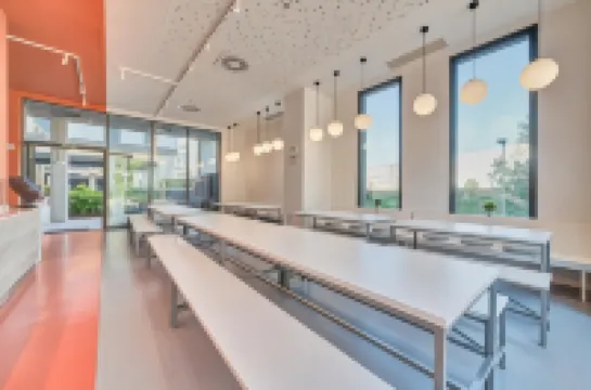 Home and CoLiving Pamplona Hotels in 