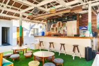 My Green Hostel Hotels in Roxas